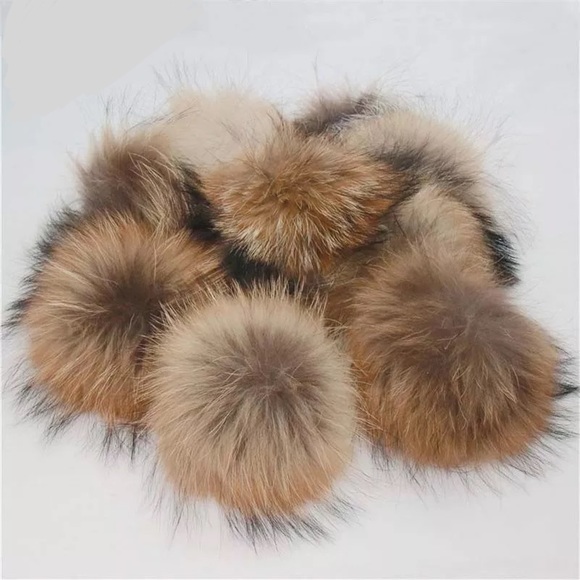 Winter Women Girl Skullies Beanie Cap Pompon Fur - Picture 1 of 11